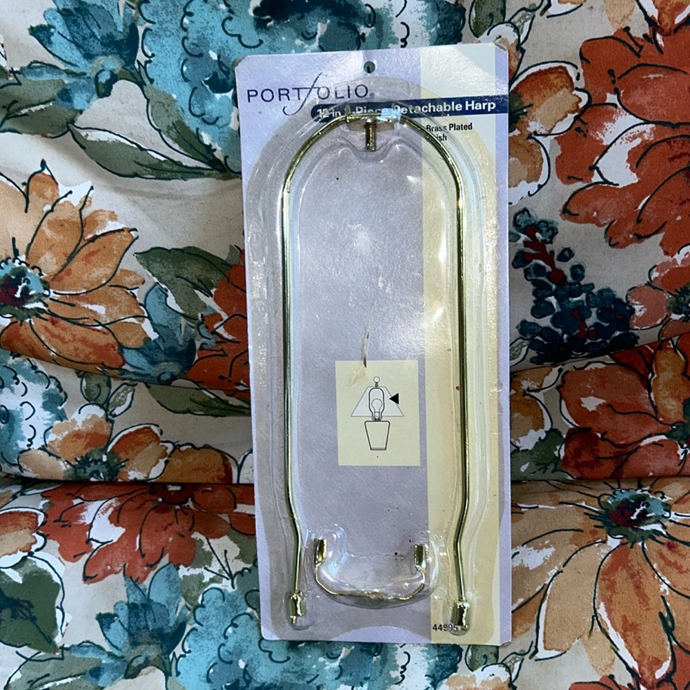 Vintage new in packaging 2003 Portfolio 2 piece Detachable lamp Harp replacement